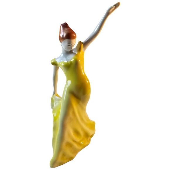 Vintage Romanian Yellow Dancing Lady Porcelain Figurine - Picture 1 of 10